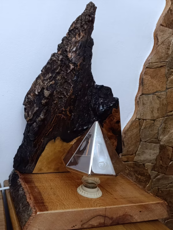 Lampă rustică din lemn "Vulcanul" - imagine 4